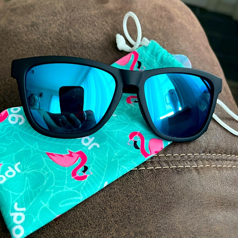 good’r sunglasses 
Nick& Keith’s Midnight Ramble
Comes with soft pouch